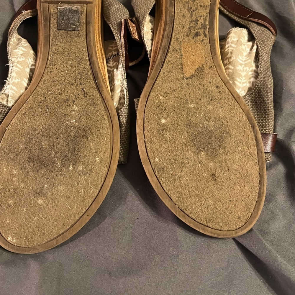Blowfish Tan and Brown Sandals - Picture 2 of 4